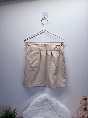 26” Revamped Beige Casual Pocket Light Weight Skirt 👗